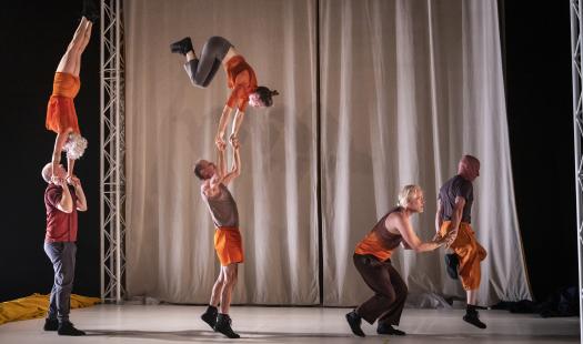 Circustage Kufstein - GLORIOUS BODIES